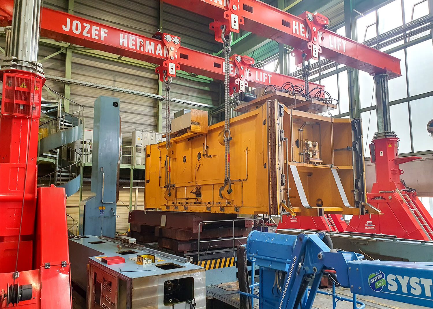 PSV GmbH - Pressen – Service & Vertrieb - Maschinenverlagerung - 2.000t Schuler Presse