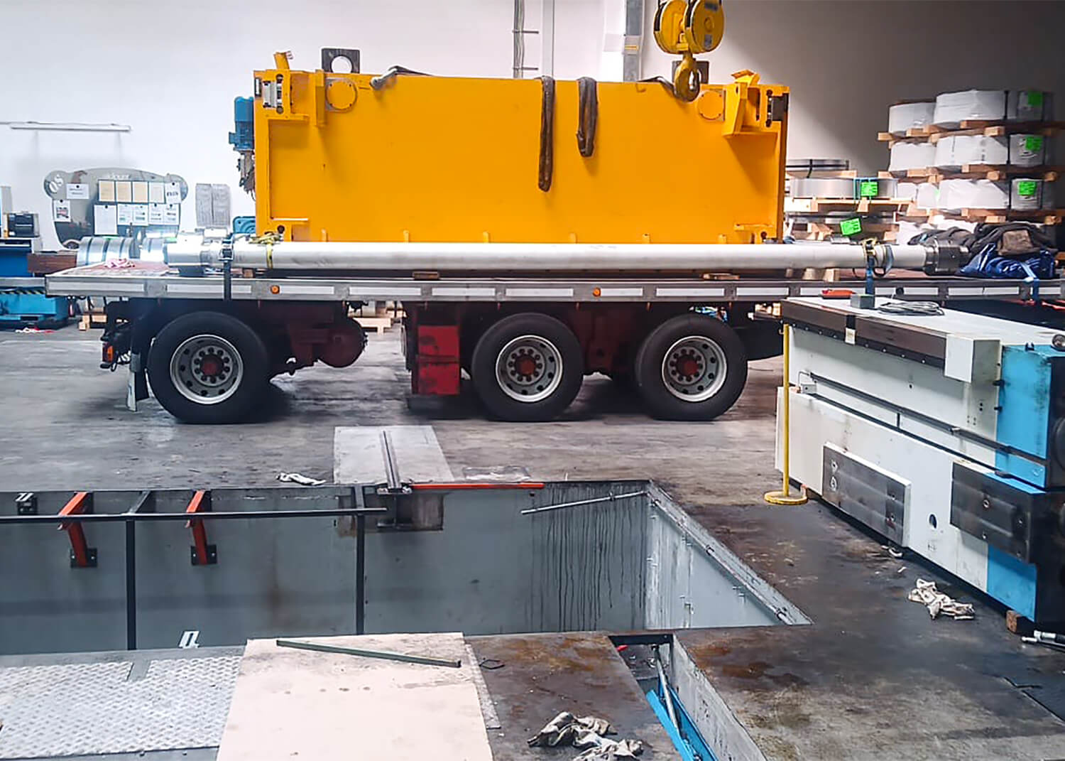 PSV GmbH - Pressen – Service & Vertrieb - Maschinenverlagerung - 400t Invernizzi Presse