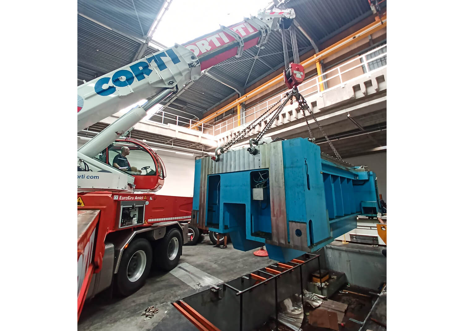 PSV GmbH - Pressen – Service & Vertrieb - Maschinenverlagerung - 400t Invernizzi Presse